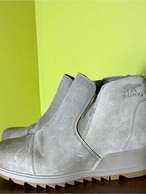 Sorel Light Gray Suede Chelsea Ankle Boots